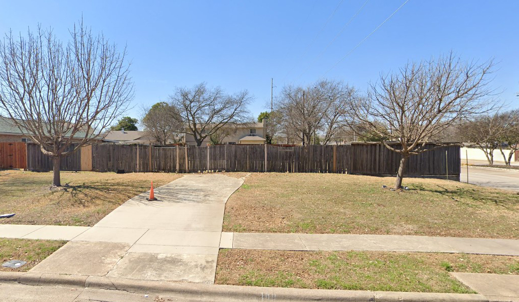 100 TRAILRIDGE DRIVE - BEFORE